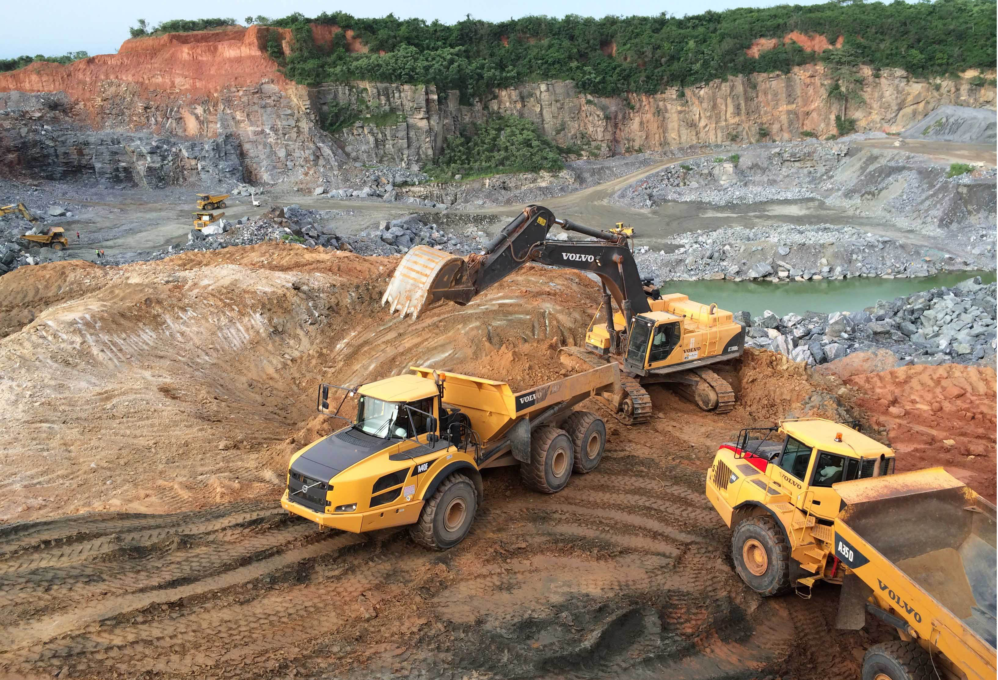 Justmoh Group’s Volvo machine fleet 