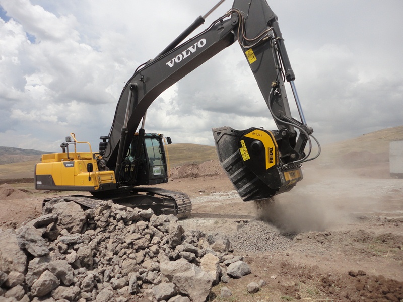 Volvo CE excavator 