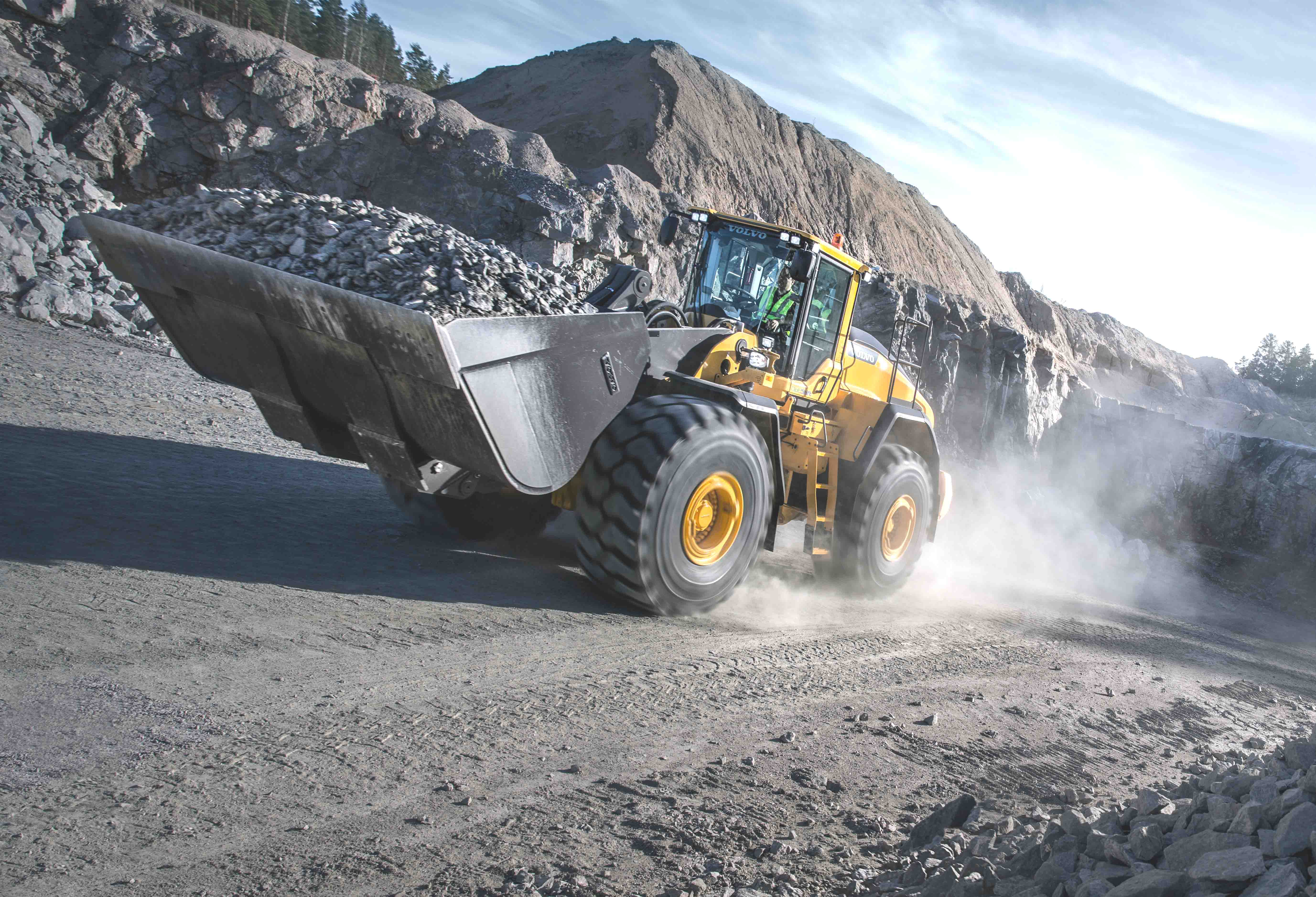 Volvo CE’s L180H wheeled loader