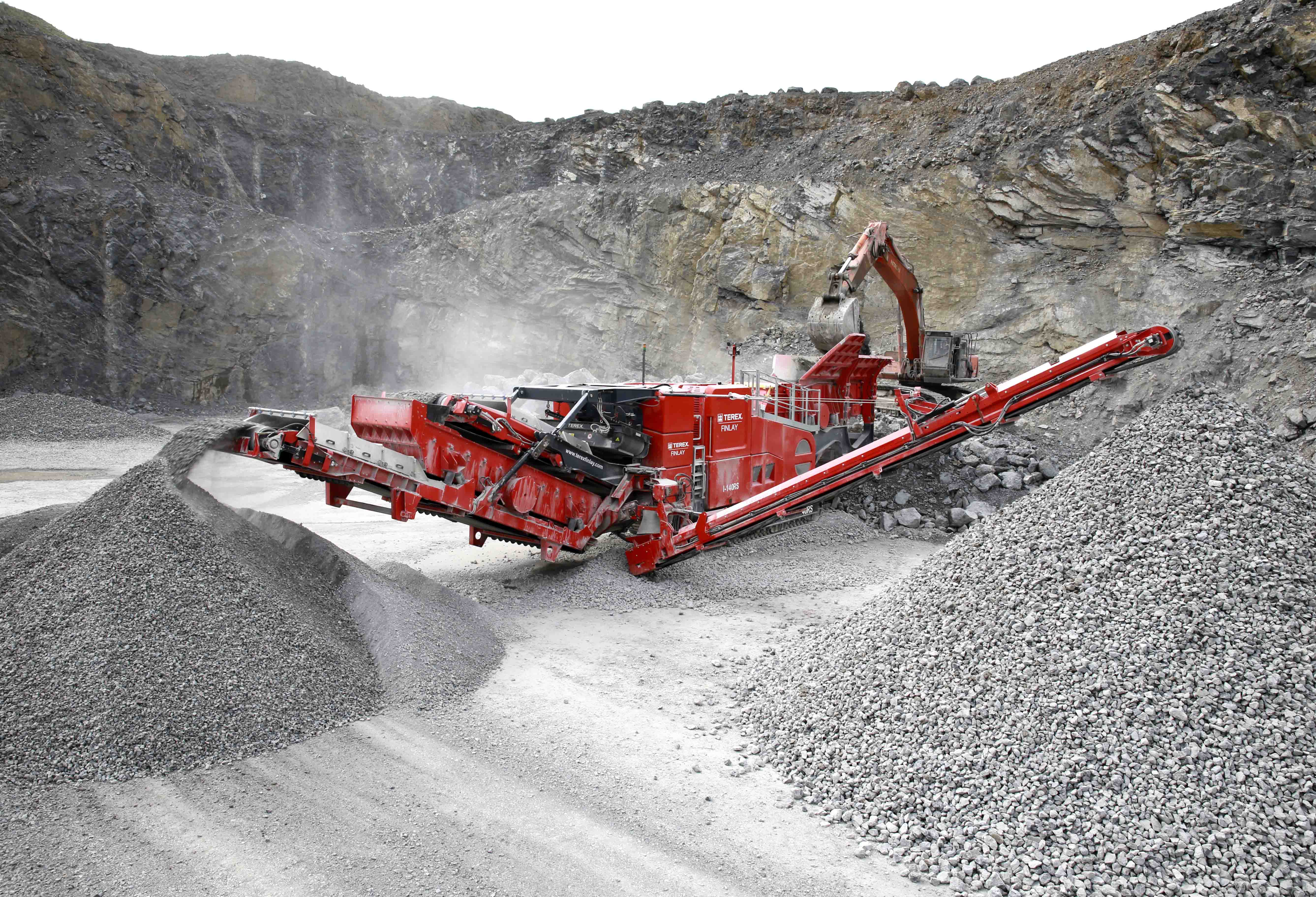 Terex Finlay tracked mobile crushing & screening unit