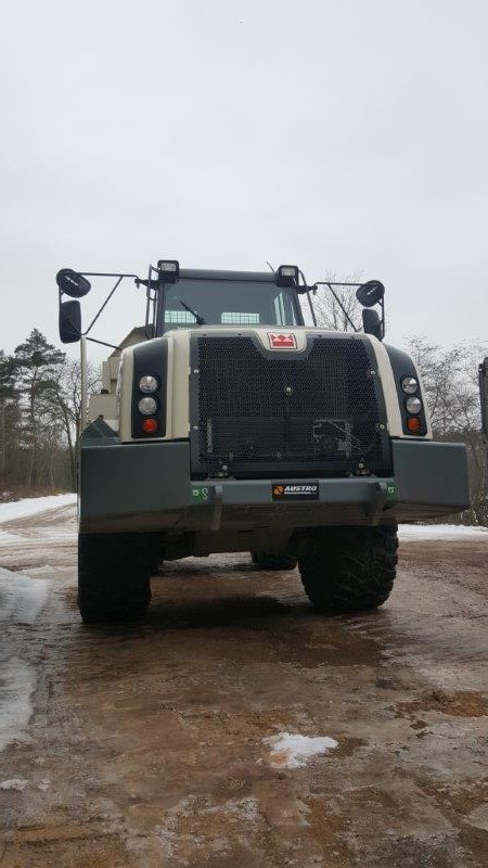 Terex Trucks TA300