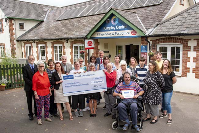 Celebrations as the Kingsley Organisation receives funding from Grundon Sand & Gravel.JPG