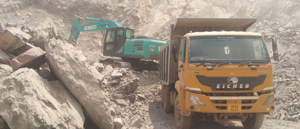 A Kobelco excavator and Eicher RDT at work at an S.S & Co quarry in Uttar Pradesh