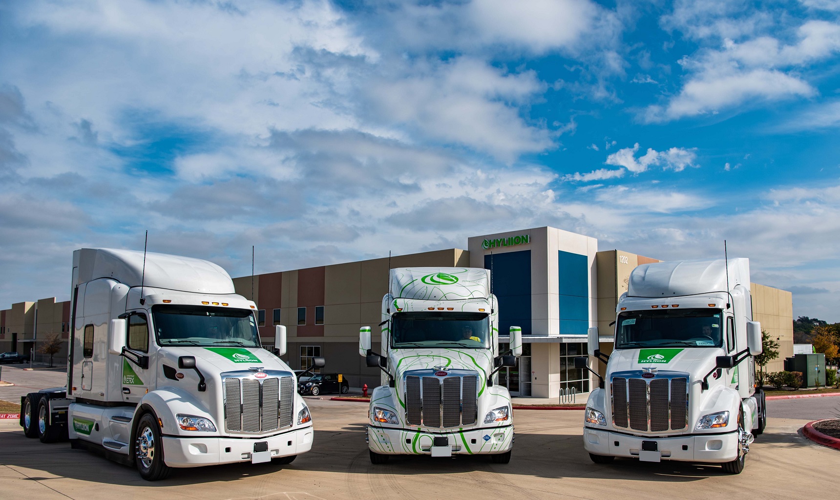  Holcim is using Hyliion’s electrified powertrain truck platform to decrease use of diesel fuel in Texas. Image: Business Wire