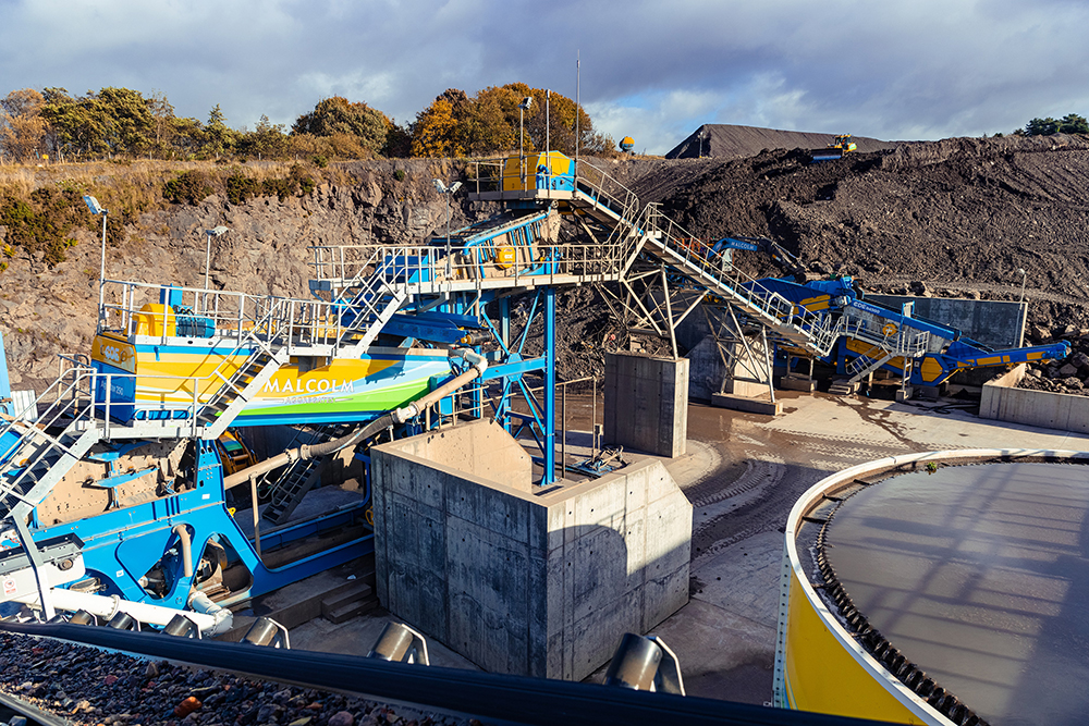 Malcolm Construction’s Loanhead Quarry now features a new CDE construction and demolition (C&D) waste recycling facility