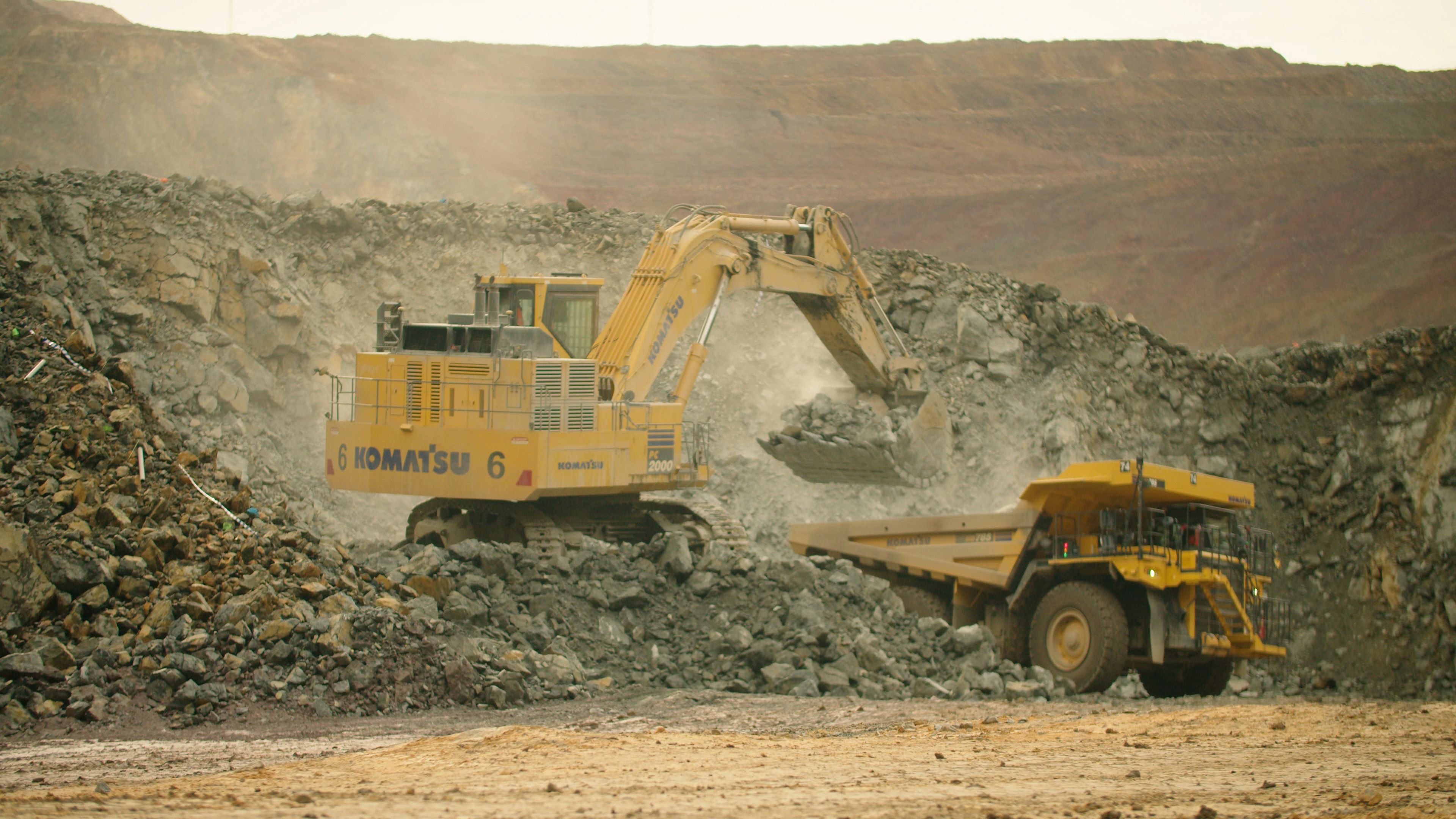 Topcon's MC Max machine control systems were fitted to the seven excavators used on the project 