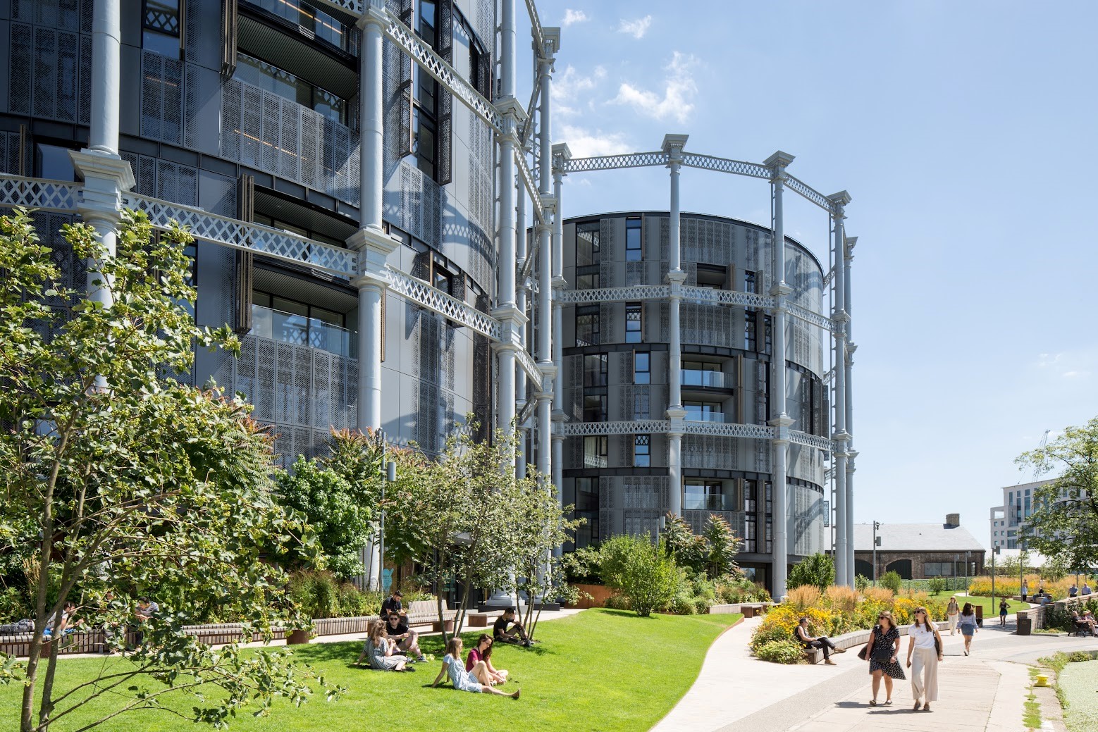 As the world’s population grows and urbanisation rises, the report outlines the huge opportunity for the built environment to scale up the adoption of low-carbon, circular, energy-efficient solutions. Image: Holcim