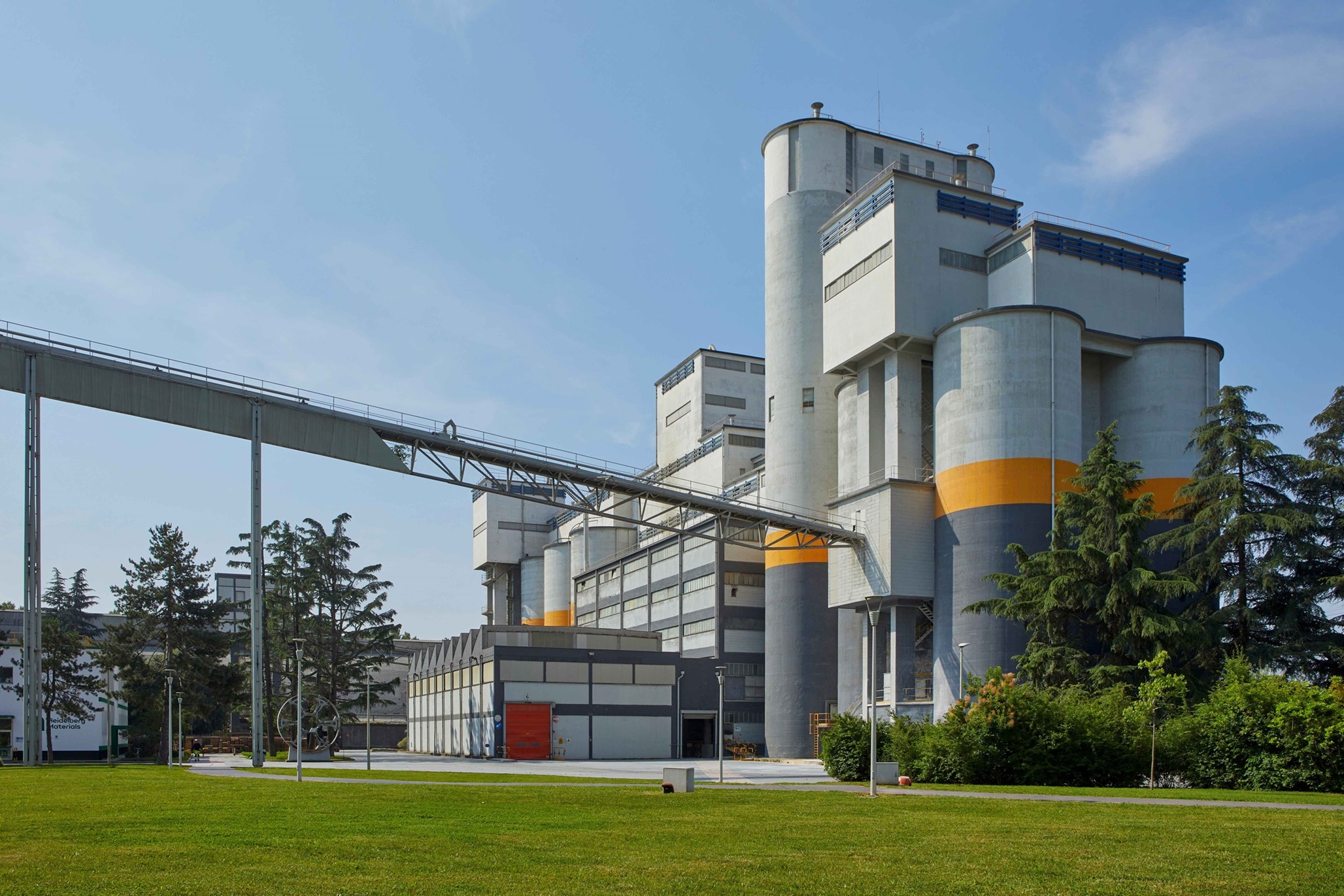 Heidelberg Materials has started a feasibility study for a decarbonisation project at its Rezzato Mazzano cement plant. Pic: Heidelberg Materials