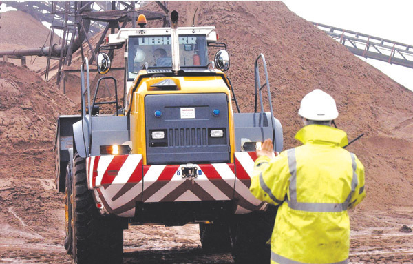 Quarry operator reversing