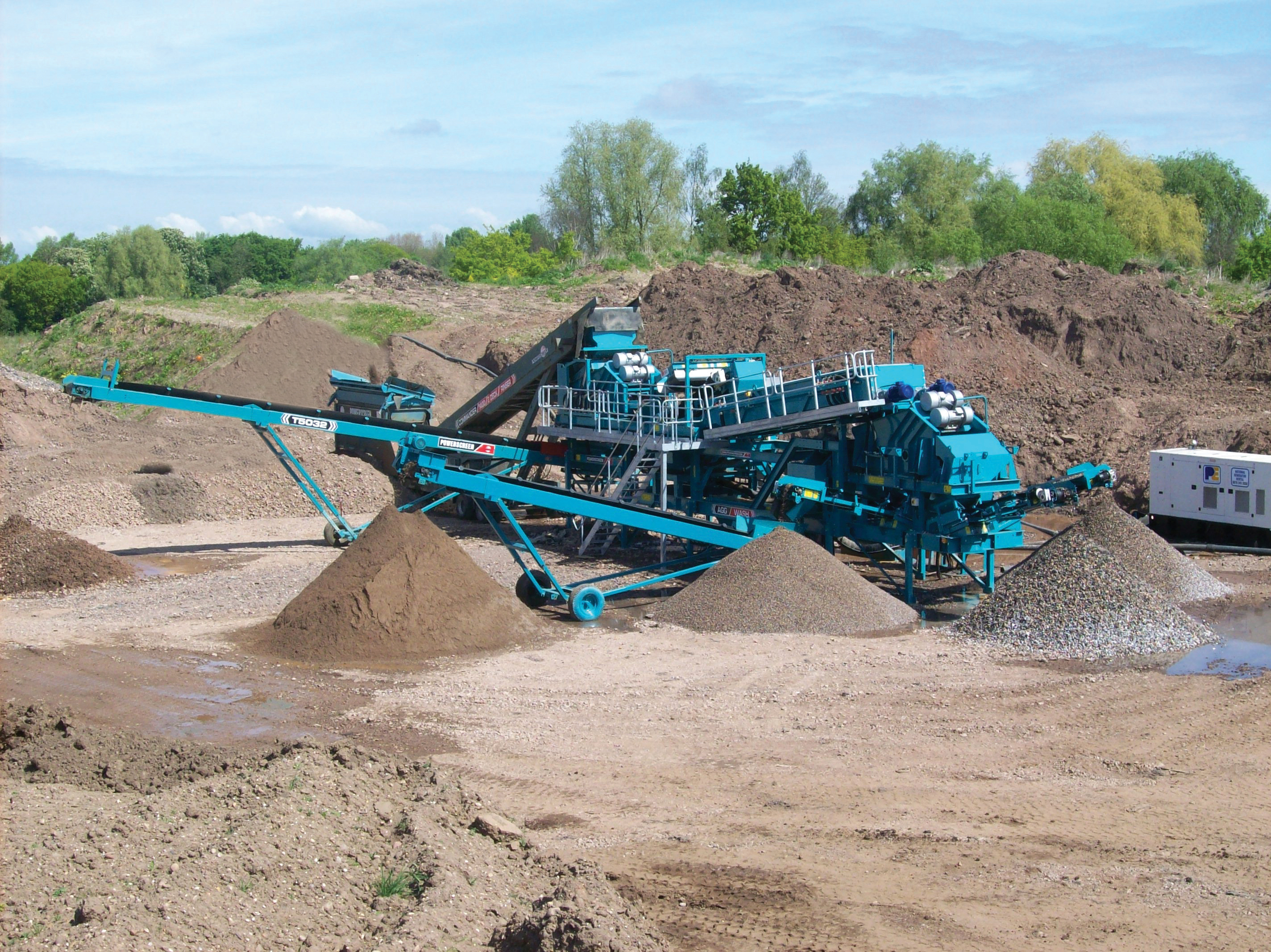 Powerscreen Aggwash mobile washing plant