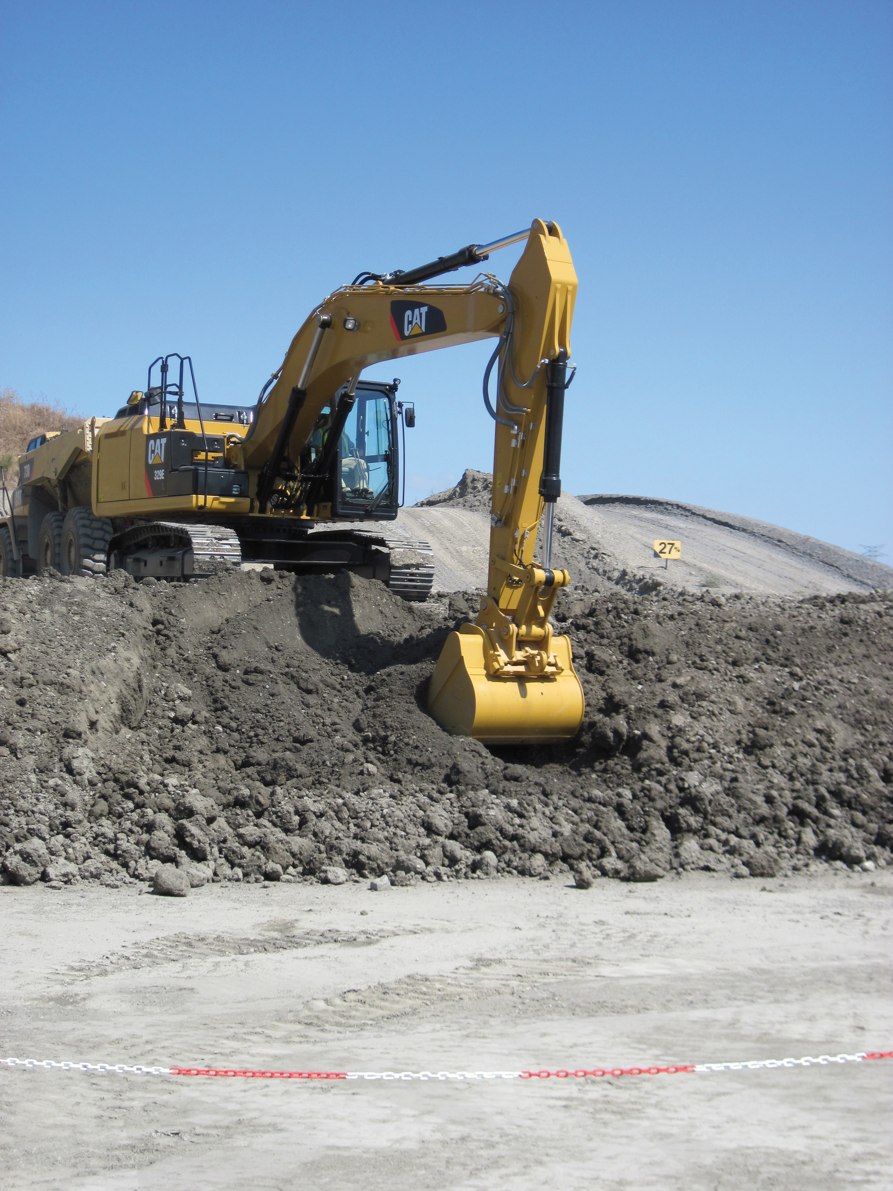 Cat 329E hydraulic excavator