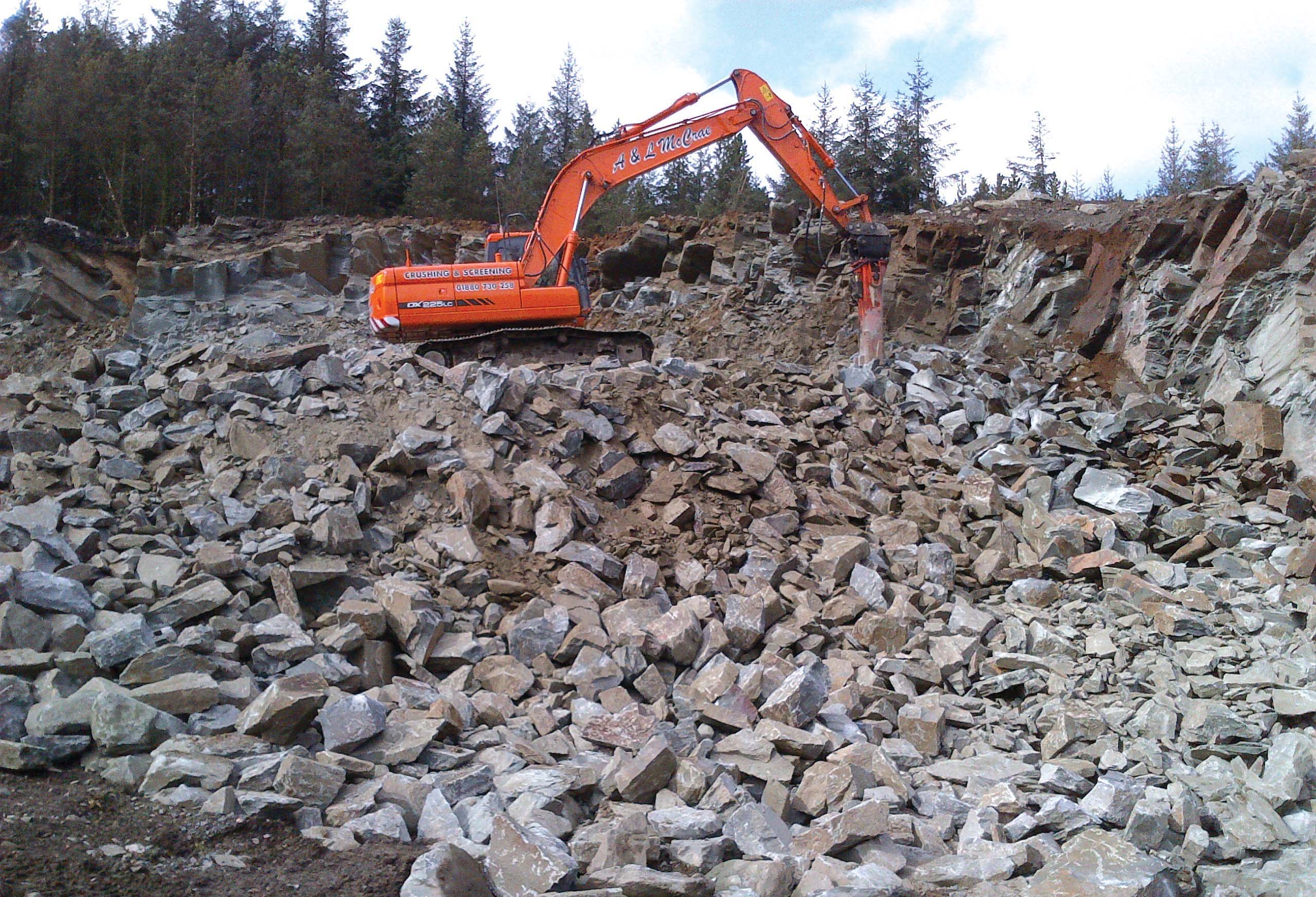 Doosan DX225LC excavator 