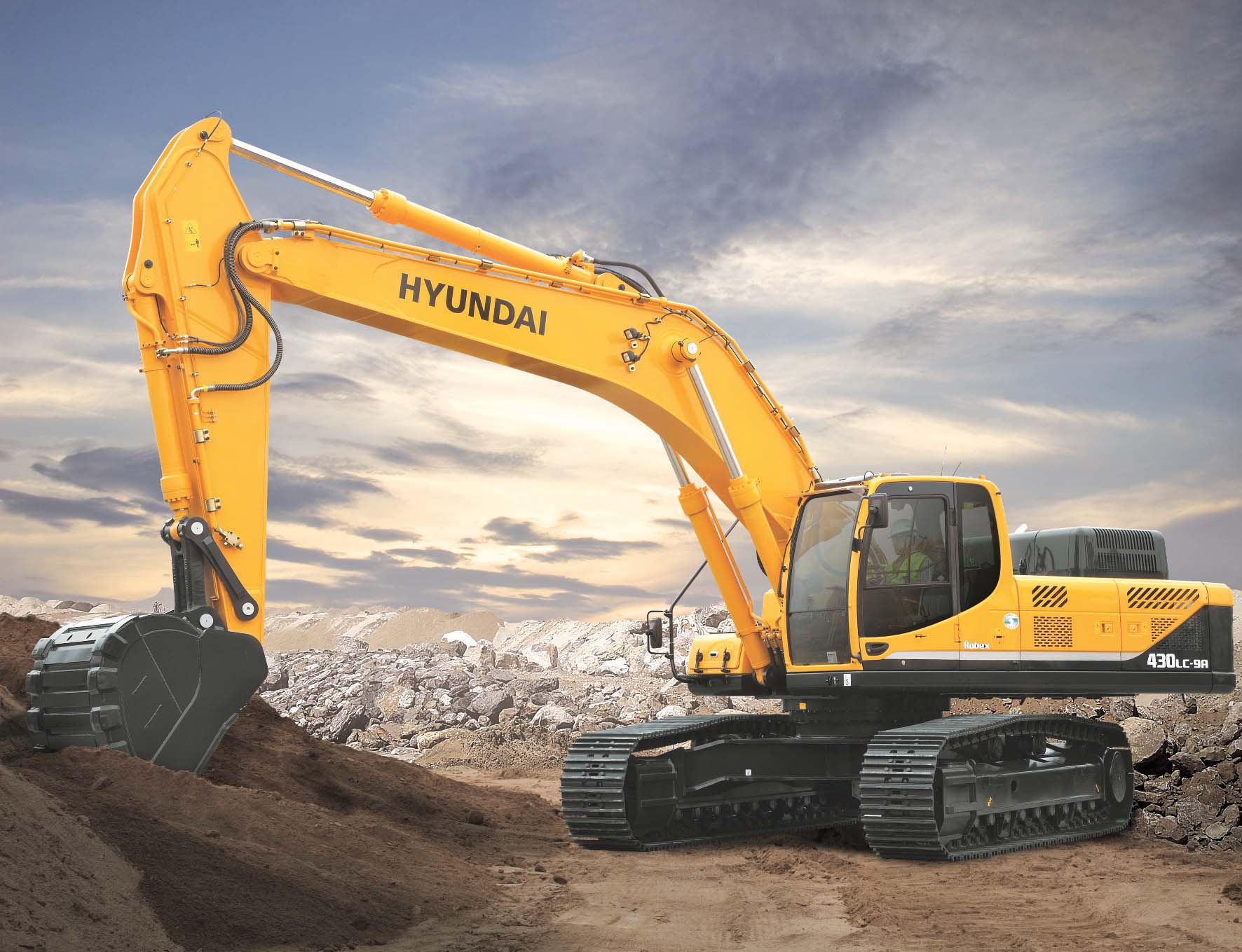 Hyundai’s new the R430LC-9A excavator