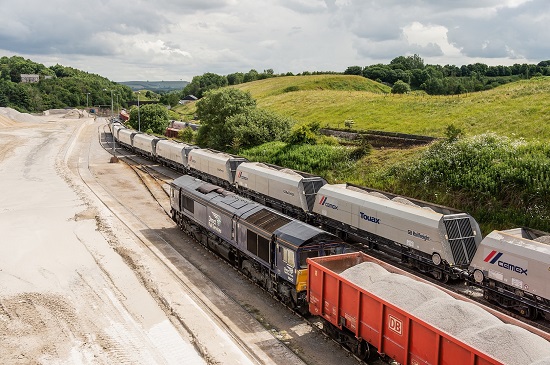 CEMEX rail