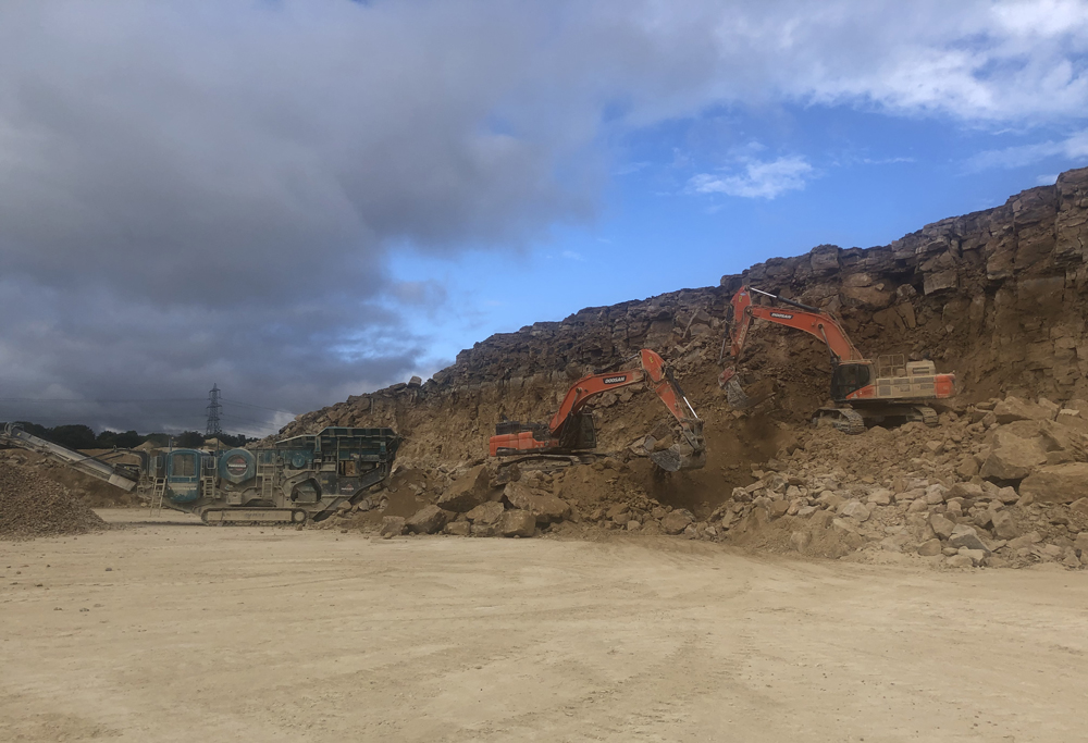 Creeton Quarry near Grantham in Lincolnshire, England, is a 300,000 tonnes per year limestone block, limestone aggregate and agricultural lime production site