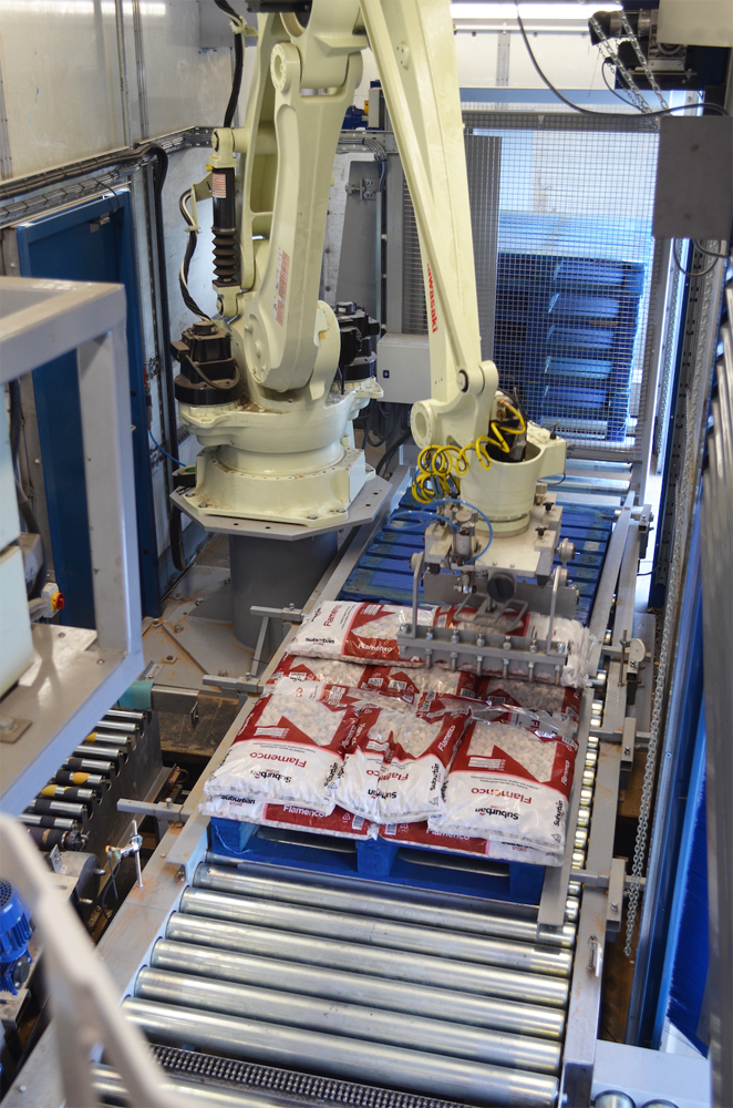 The Haith mobile bagging system which includes a GIC5100 vertical form fill and seal packaging machine