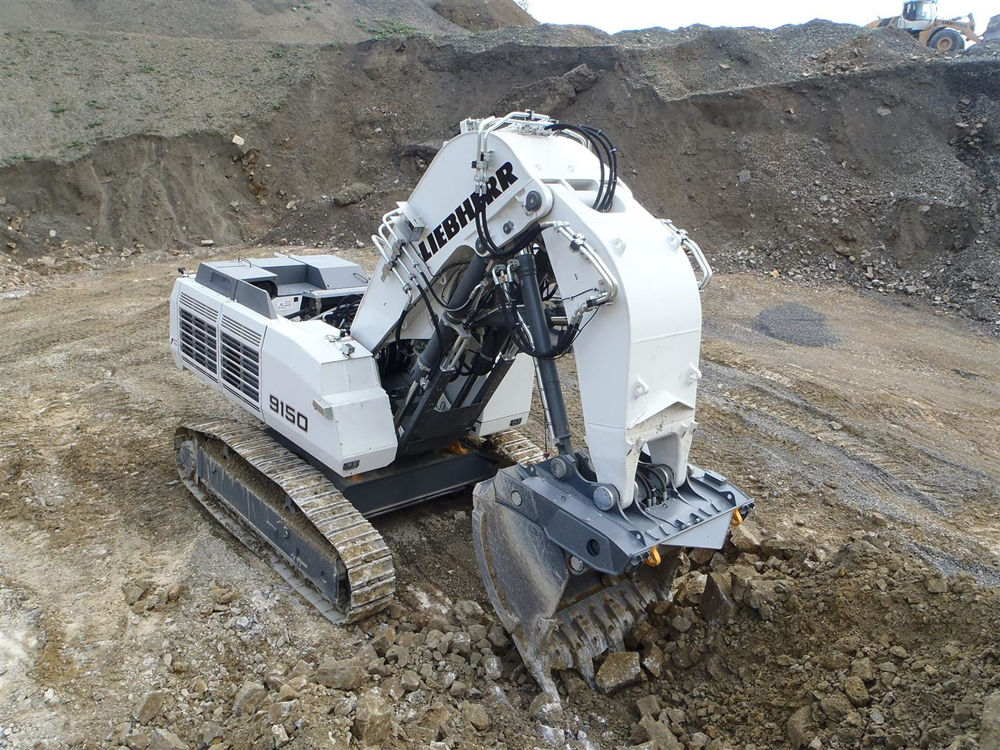 A Liebherr R 9150 excavator working at a Schiewe quarry in Ostwestfalen-Lippe, North Rhine-Westphalia