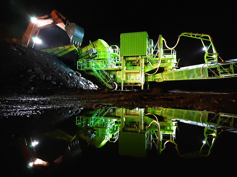 Created out of a close working relationship between Metso Outotec and Komatsu Mining, TPI Polene’s LT1510RC plant and linked conveyors work long hours processing shale and andesite for clinker production