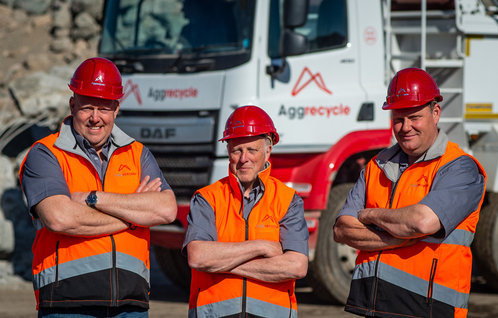 Pictured left to right: Darren Thompson; weighbridge supervisor Austin Randon; and Andrew Thompson