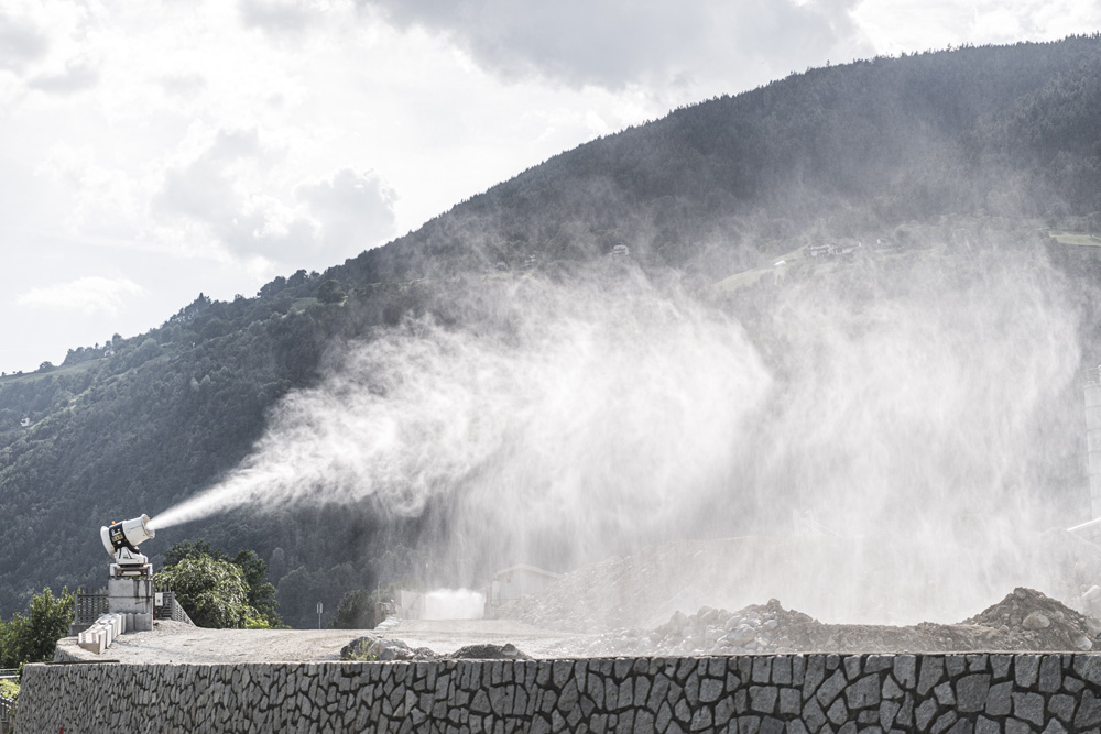 With its EmiControls V22 dust controller combined with CURT management software, Beton Lana is leading the way in South Tyrol when it comes to concrete plant dust suppression. Pic: Hannes Niederkofler