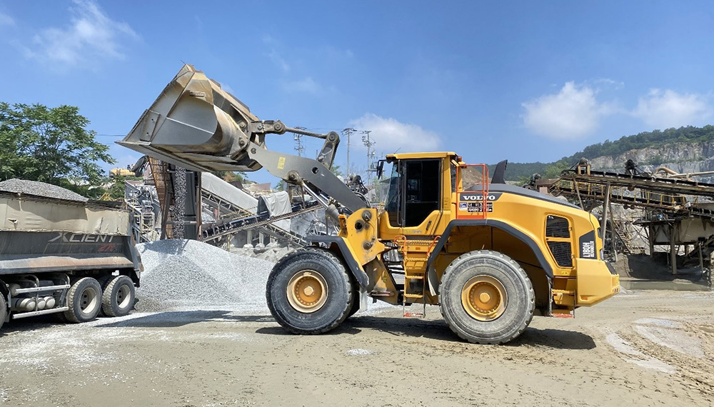 The impact on fuel consumption of introducing Volvo L180H wheeled loaders at Daeil Development sites is said to have been much better than anticipated