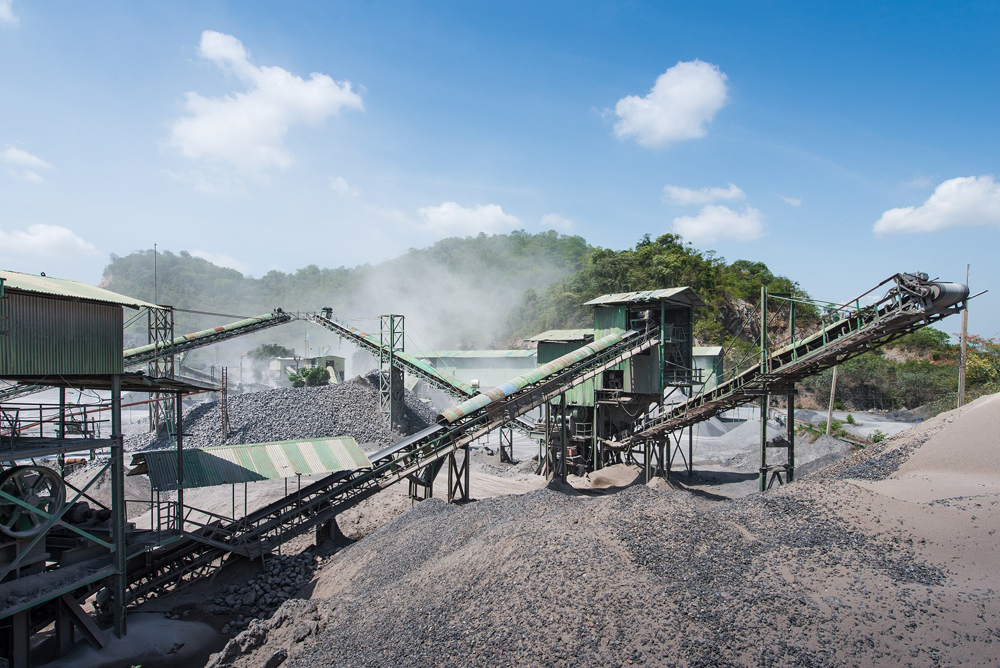 A cement production quarry pic: © Rcs9128 ID 81417781 Dreamstime.com