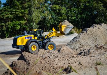 Komatsu unveils its new-generation WA475-11 and WA485-11 wheeled loaders