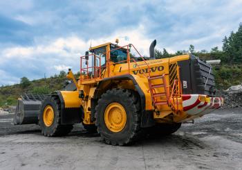 Volvo L350F rebuild demonstrates potential for sustainable industry practices.