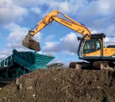 Hyundai R220LC-9A crawler excavator