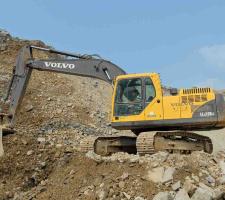 Volvo EC210B excavator 