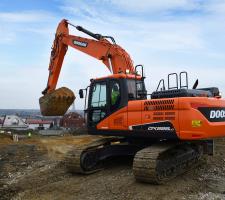 Doosan DX225LC-5.jpg