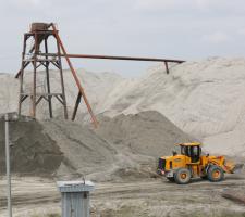 Levoberezhny sand quarry 650.jpg