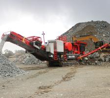 Sandvik UJ440i mobile crusher 