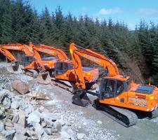 Doosan DX140LC excavators