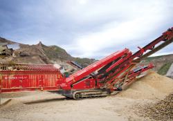 Terex Finlay 683 Supertrak 