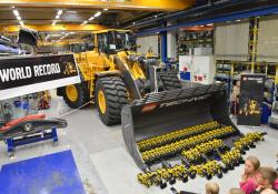 LEGO Technic Volvo L350F wheeled loaders 