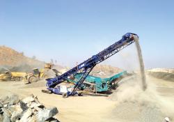 Edge Innovate RTS80 radial tracked stockpile 