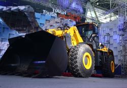 LiuGong's vertical lift loader