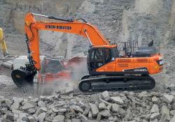 Doosan’s DX300LC-5 excavator 