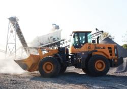 SDLG wheel loader delivers strong ROI for Indonesian quarry -1.JPG