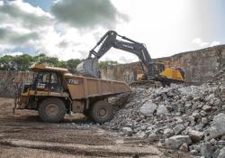 Chepstow Plant International loading and hauling machines at work