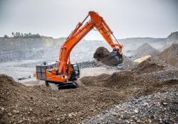 The new ZX530LCH-7 model has increased traction force to deal with slopes on quarry sites