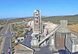 Cementos Balboa has a cement production capacity of 1.6 million tons per year