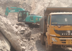 A Kobelco excavator and Eicher RDT at work at an S.S & Co quarry in Uttar Pradesh