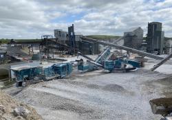 PowerX Equipment’s solution for CEMEX Dove Holes comprises a Powerscreen Trakpactor 550 impact crusher, a Powerscreen Chieftain 2200 screener and a Powerscreen Maxtrak 1000 cone crusher