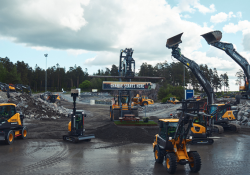  Volvo Days visitors were treated to a synchronised display from the company's latest machines