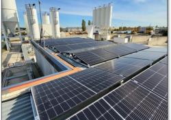 The photovoltaic panels have been installed on the roof of the Velten concrete plant in Berlin