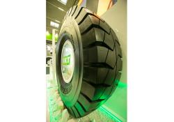 A BKT SR46-5 tyre on show at an off-highway machine industry exhibition. Pic: BKT