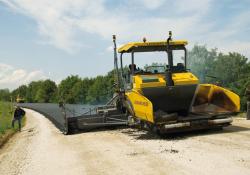 Asphalt laying machine