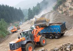 loader moving aggregates